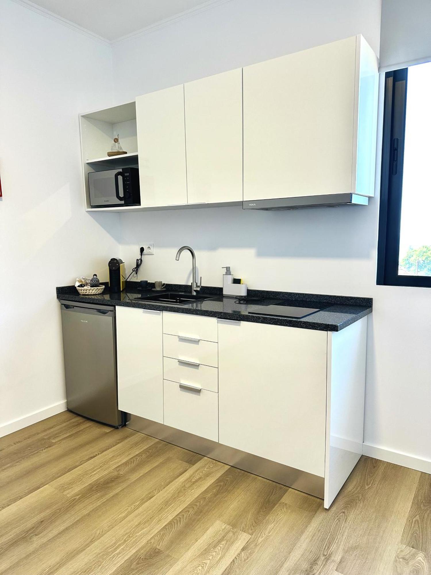 Oasis Suites - Funchal Εξωτερικό φωτογραφία