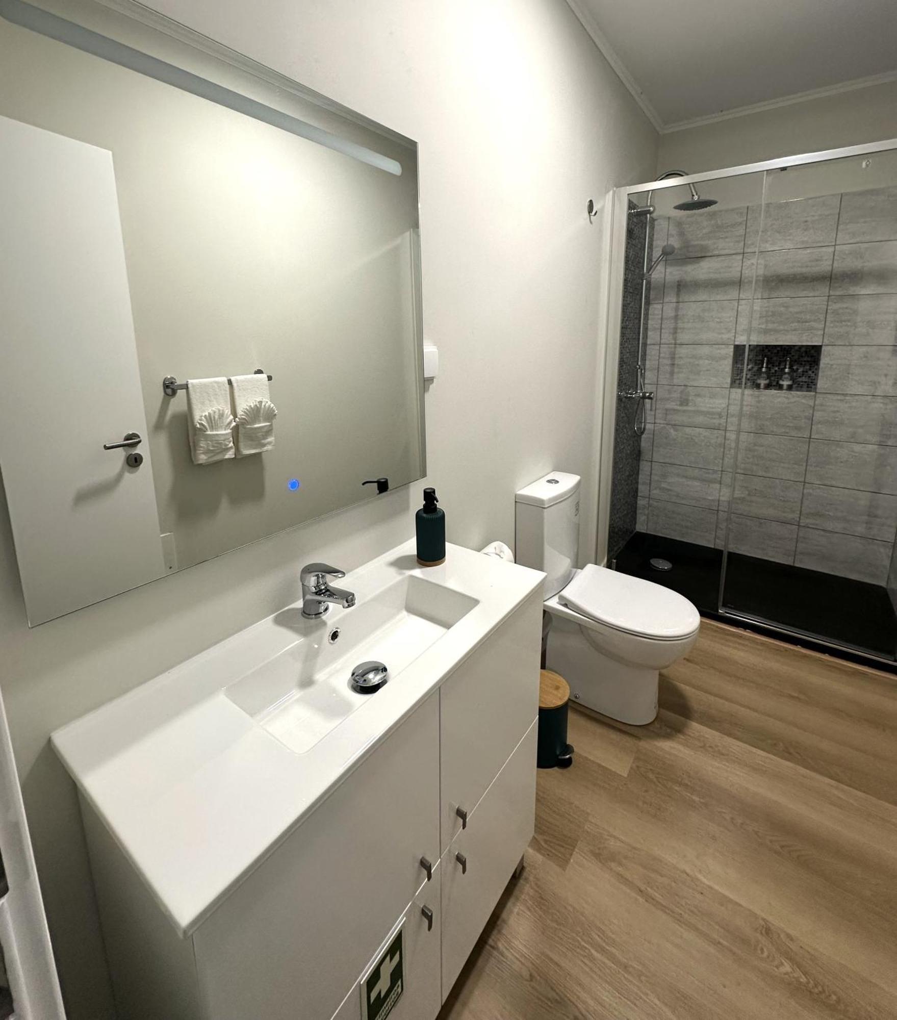 Oasis Suites - Funchal Εξωτερικό φωτογραφία
